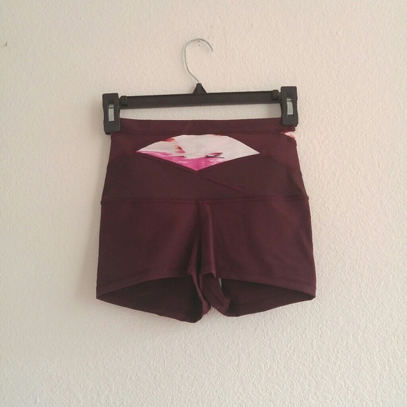 NWOT Lululemon Maroon Shorts - Picture 1 of 7